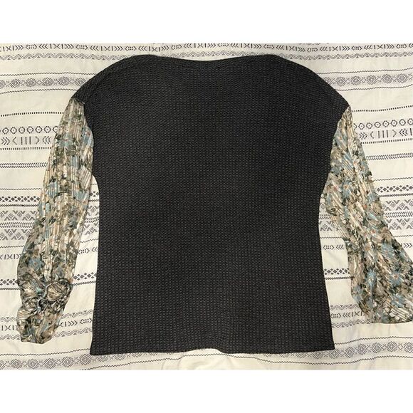 Adora Floral Blouse - Picture 3 of 4